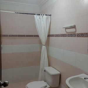 Habitación con 2 Camas Individuales